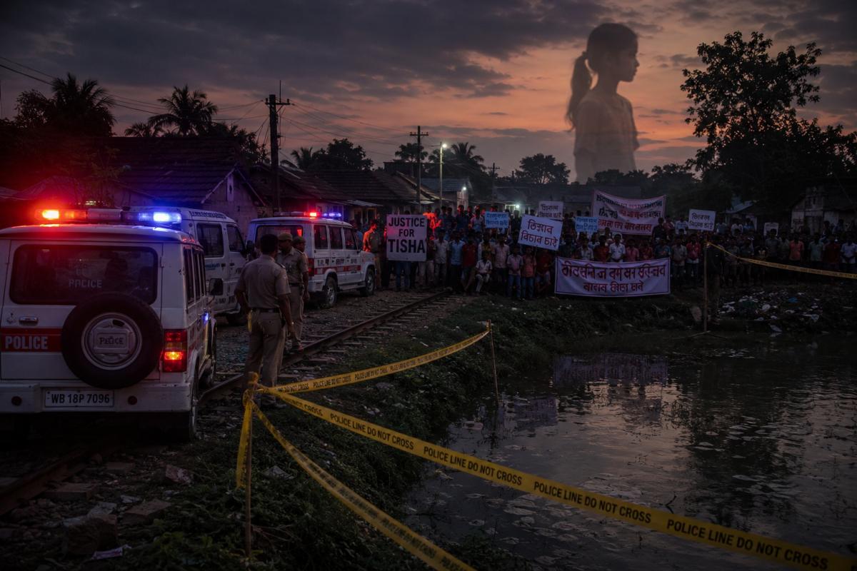 Baruipur tragedy scene showing police and protesters after the horrific murder of an 11-year-old girl in West Bengal